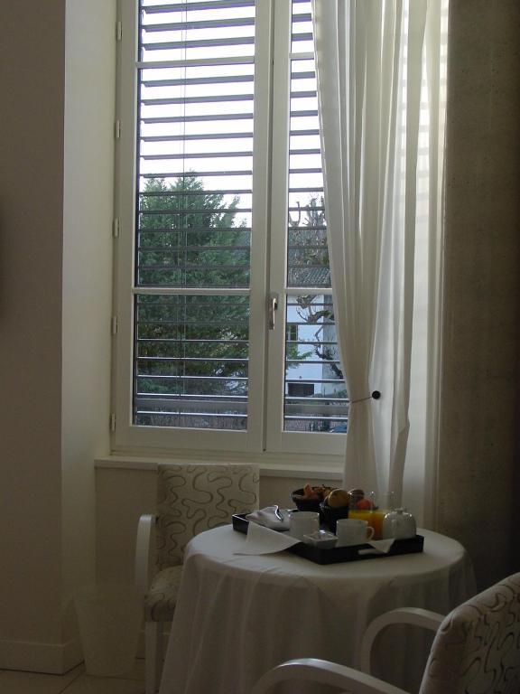 L'Armateur Hotel Moissac Ruang foto